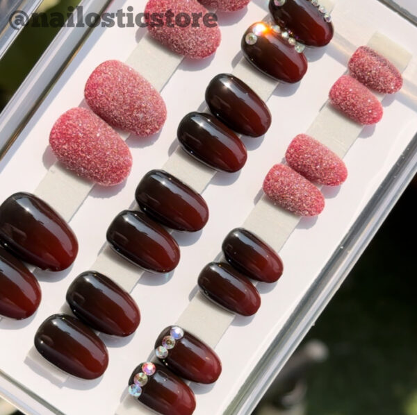 Black Cherry Glow- SHORT OVAL